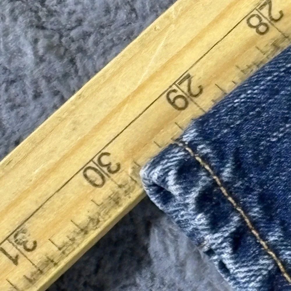 American Eagle Outfitters measurements waist